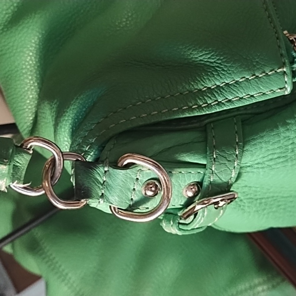 Kate Spade VGC Green 100% Cow Leather Shoulder Bag. Pebbled. - Picture 4 of 16